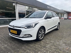 Hyundai i20 - 1.2 HP i-Motion Comfort | navigatie | lm-velgen