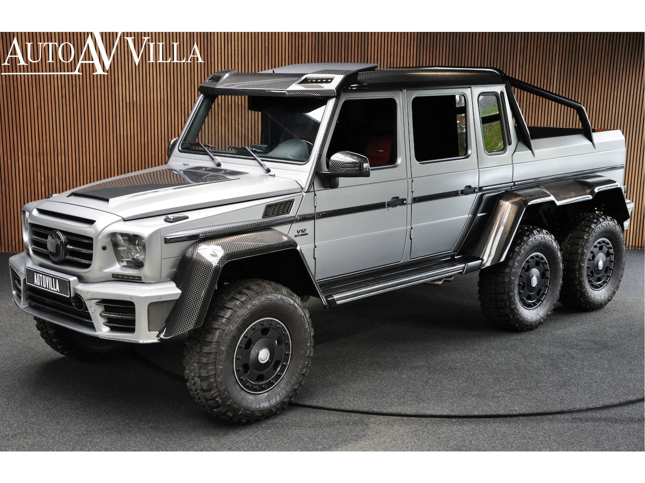 Mercedes-Benz G-klasse - G63 AMG 6X6 Mansory Gronos G65 1/1 V12 Designo Carbon Dealer B rijbewijs - AutoWereld.nl