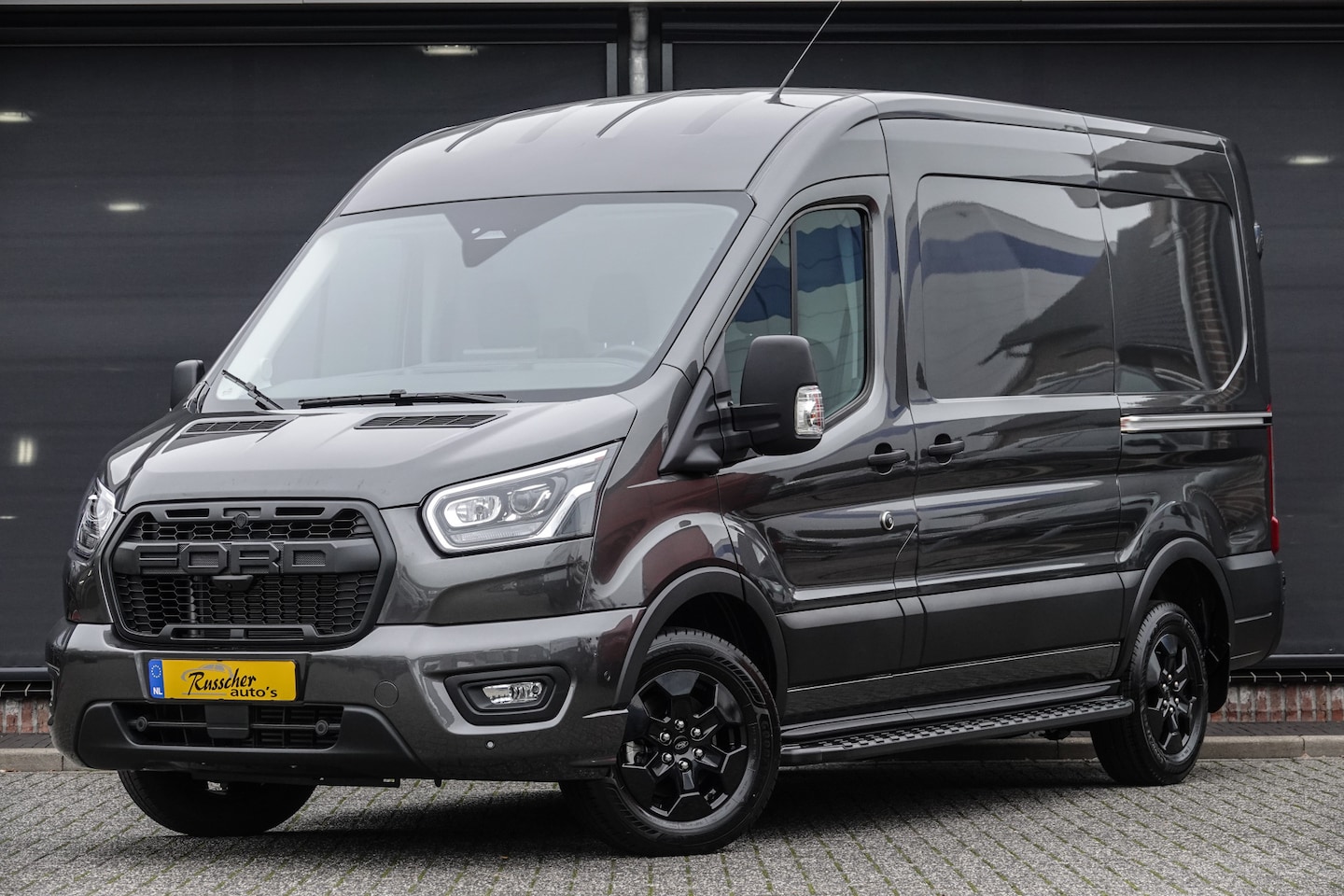 Ford Transit - L2H2 2.0Tdci 130Pk | 310 | Raptor Edition | Virtual Cockpit | 360° camera | 2xSchuifdeur | - AutoWereld.nl