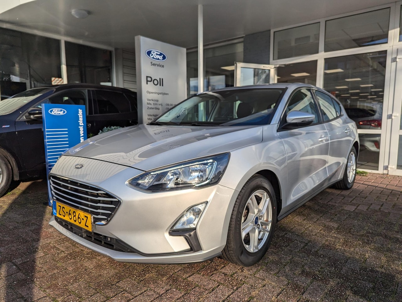 Ford Focus - 1.0 EcoBoost Titanium Navi Adap Cruise Winter pack Keyless 5drs 43.000km Dealeronderhouden - AutoWereld.nl