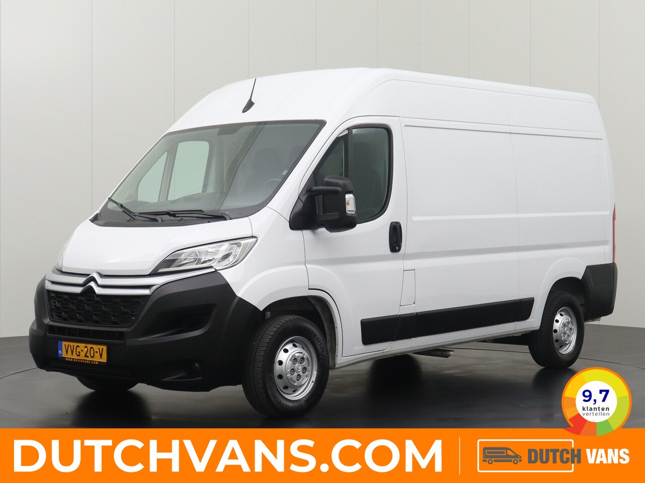 Citroën Jumper - 2.2BlueHDi 120PK L2H2 | Nieuwstaat ! | Airco | Cruise | Trekhaak | 3-Persoons | Betimmerin - AutoWereld.nl