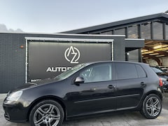 Volkswagen Golf - 1.6 FSI Trendline Sportvelgen