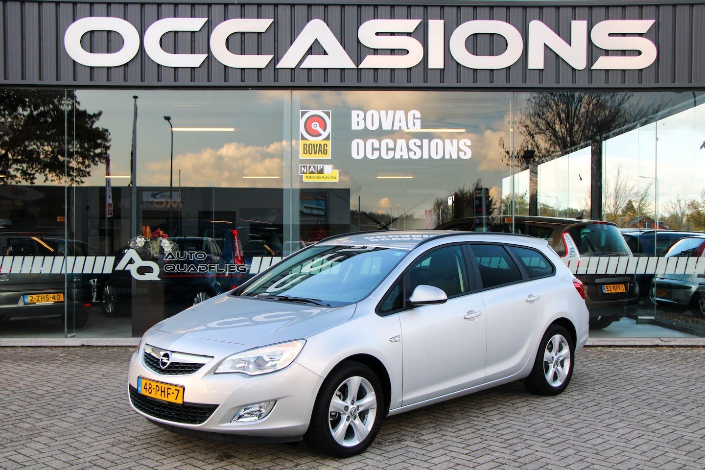 Opel Astra Sports Tourer - 1.6 Turbo Cosmo NAVIGATIE/ CRUISE CONTROL/ LM 17 - AutoWereld.nl