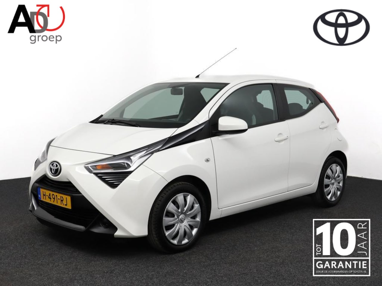 Toyota Aygo - 1.0 VVT-i x-play | Camera achter | Airco | Navigatie | Bluetooth | - AutoWereld.nl