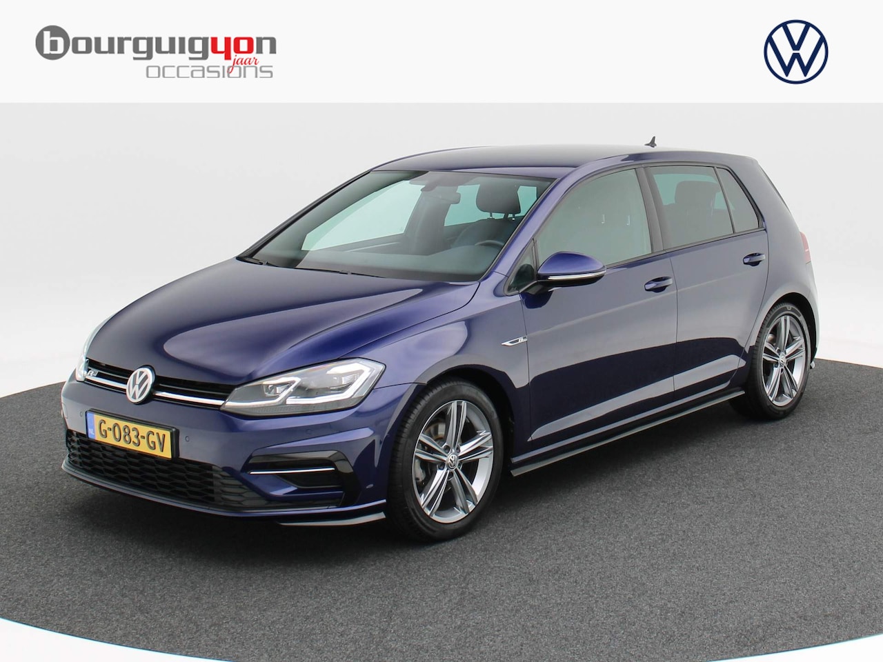 Volkswagen Golf - 1.5 TSi 150 Pk DSG R-Line | Full LED | Trekhaak | 17 inch | Camera | Privacy Glass | Adapt - AutoWereld.nl