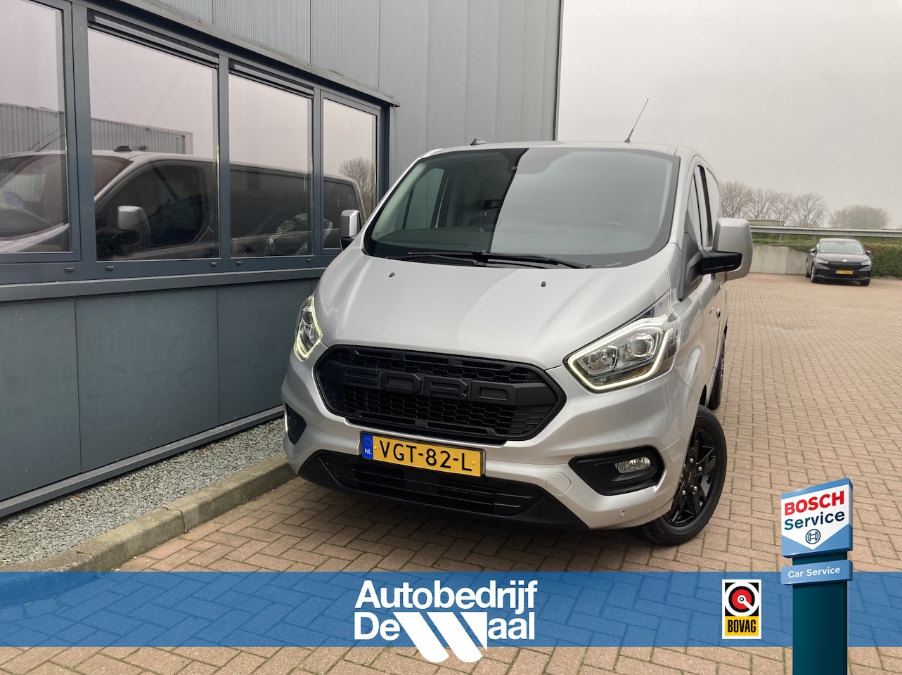 Ford Transit Custom - 2.0 TDCi 130pk Automaat Trend L1H1 300 GB SCHUIFDEUR2X/TREKH./VOORRUITVERW./AIRCO/CRUISE/P - AutoWereld.nl