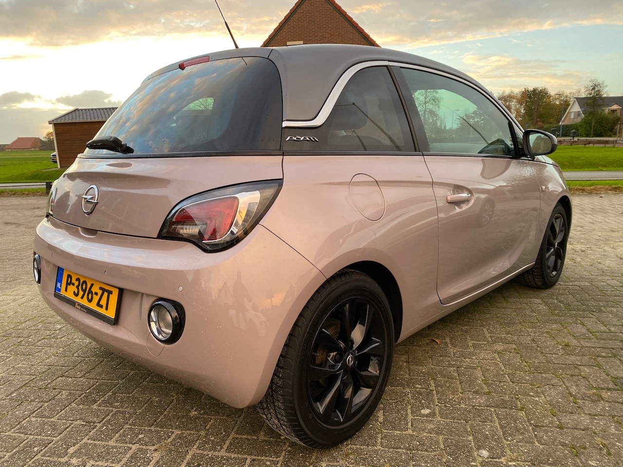 Opel ADAM - 1.4 Bi-Fuel Unlimited Uitv Open Air Benzine