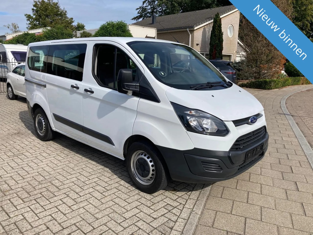 Ford Transit Custom - rolstoelbus - AutoWereld.nl