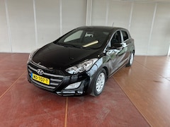 Hyundai i30 - 1.6 GDI GO 2016