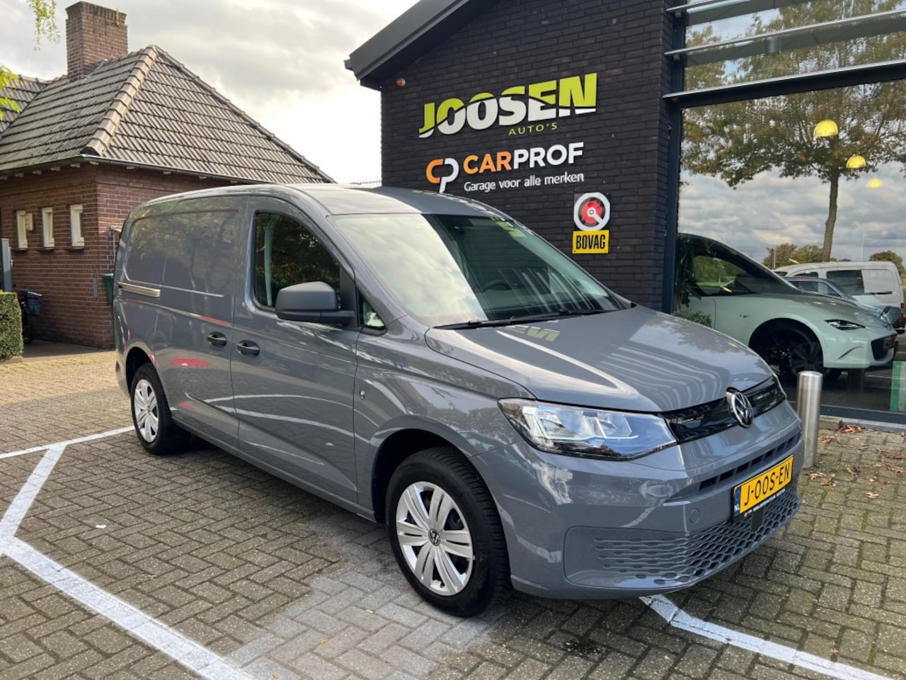 Volkswagen Caddy - 1.5 TSI  EDITION *NIEUW* - AutoWereld.nl