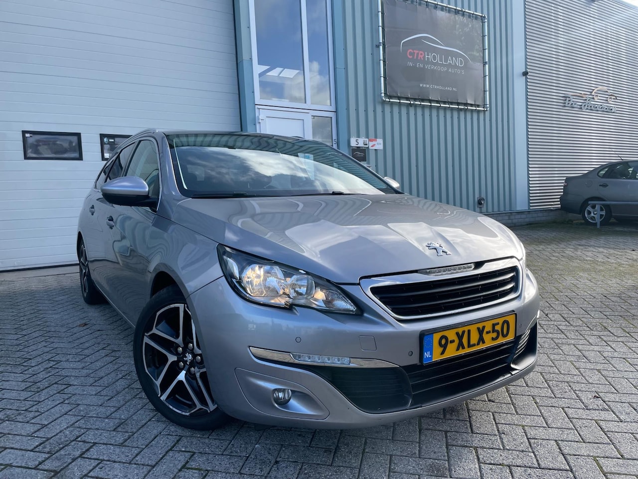 Peugeot 308 SW - 1.6 BlueHDI Executive (08-2014) PANO|CAM|LED|LMV 17” - AutoWereld.nl