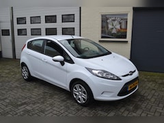 Ford Fiesta - 1.25 Limited 5 drs 4 cylinder Zeer verzorgde Auto