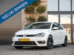 Volkswagen Golf - 1.4 TSI R-Line Cruise Cam LED