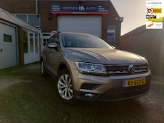 Volkswagen Tiguan - 1.4 TSI ACT Comfortline, 1e eigenaar, Automaat, Navigatie, LED, Trekhaak elektrisch