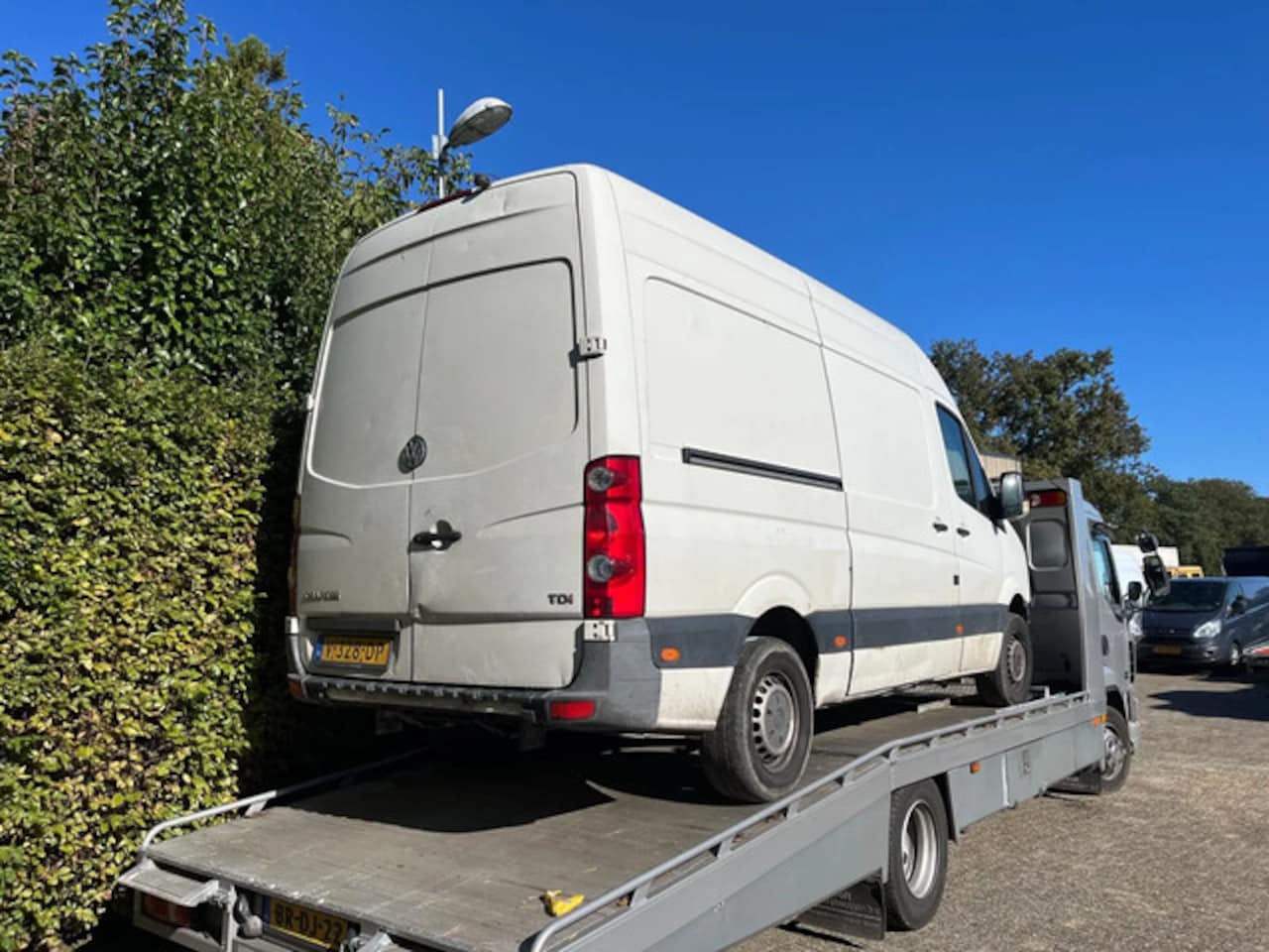 Volkswagen Crafter - 2.5 TDI MOTORSCHADE - AutoWereld.nl