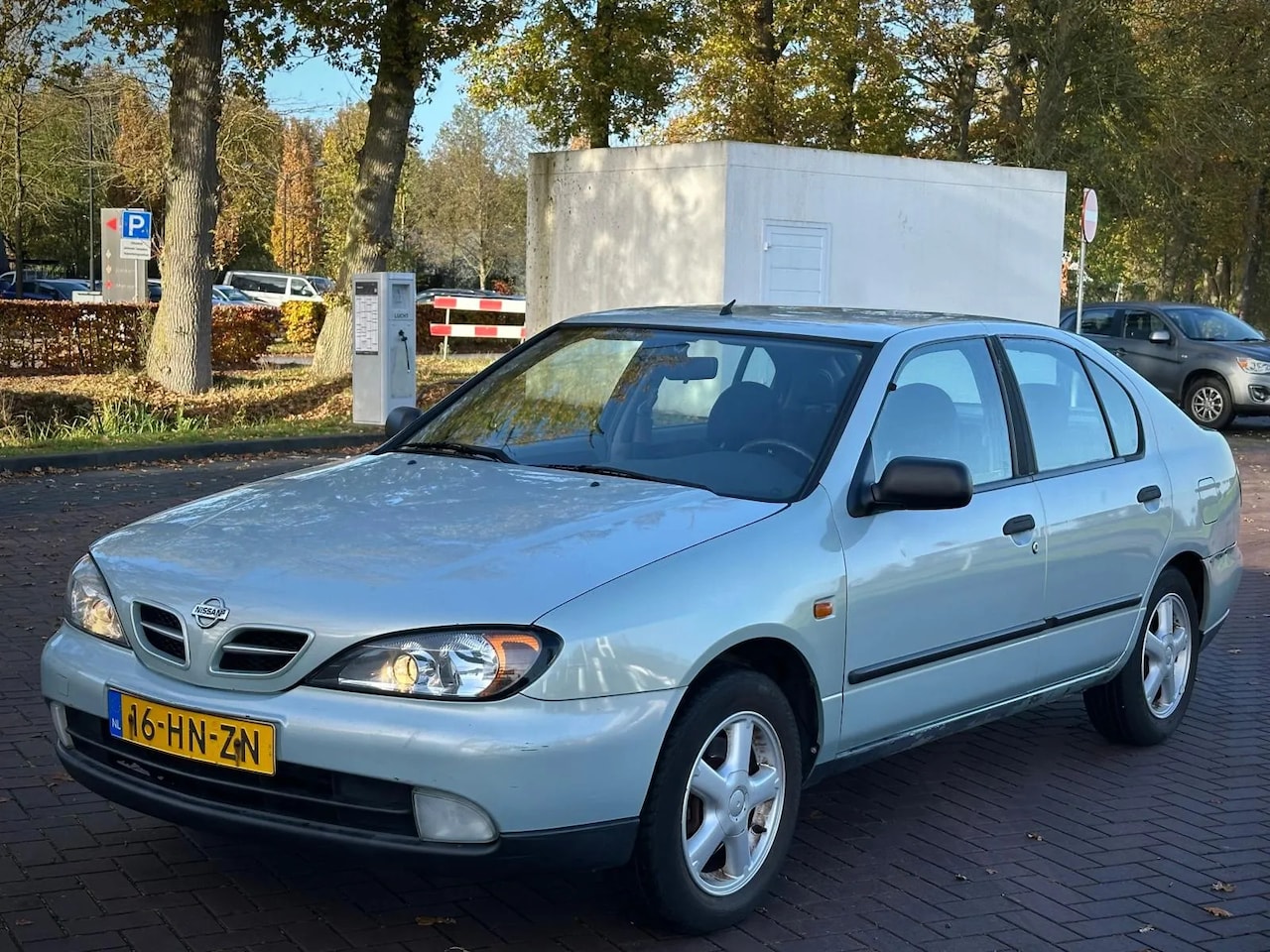 Nissan Primera - 1.8 Luxury 1.8 Luxury - AutoWereld.nl