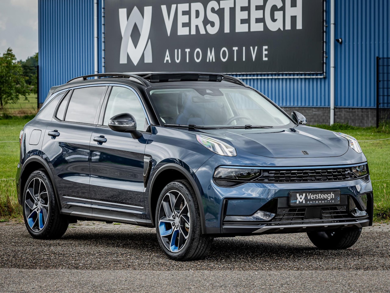 Lynk & Co 01 - 1.5 Plug-In Hybrid 262pk 360 Camera|Trekhaak|Panoramadak - AutoWereld.nl