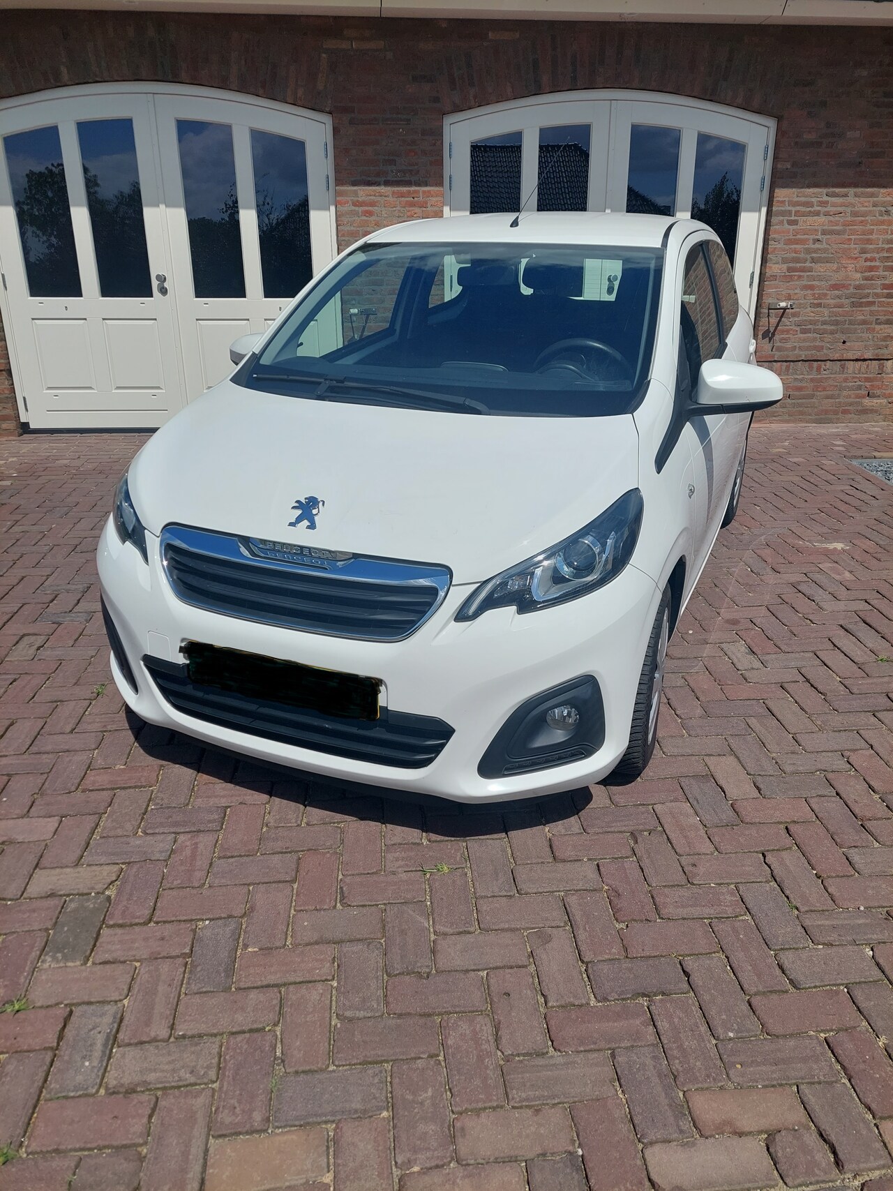 Peugeot 108 - 1.0 e-VTi Blue Lease Topstaat! - AutoWereld.nl