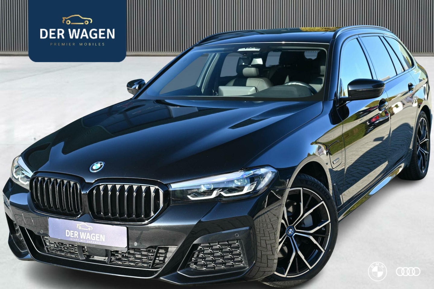 BMW 5-serie - 530E xDrive M SPORT | PANODAK | ACC | VOLLEDER | DAB+ - AutoWereld.nl