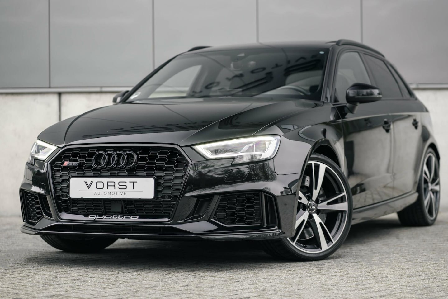 Audi RS3 - 2.5 TFSI quattro B&O Keyless Pano Leer ACC - AutoWereld.nl