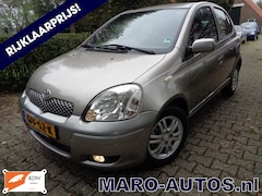 Toyota Yaris - 1.3 VVT-i S-Line 5d. LM wielen | AIRCO | Boekjes | TOP uitvoering RIJKLAAR