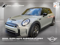 MINI Mini-Electric - Essential 33 kWh 2000 subsidie in 2024 Black edition Cruise control