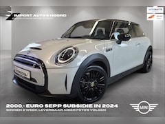 MINI Mini-Electric - 2000 subsidie in 2024 Essential 33 kWh Achteruitrijcamera Black edition Cruise control