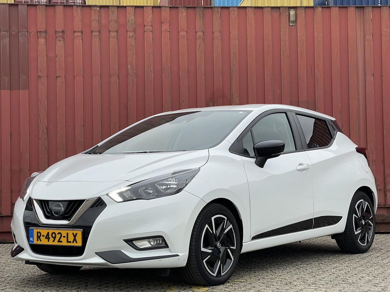 Nissan Micra - 1.0 IG-T N-DESIGN I CRUISE CONTROL I AIRCONDITIONING I APPLE/ANDROID I 5-DEURS - AutoWereld.nl