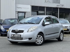 Toyota Yaris - 1.3 VVTi Sol MMT AUTOMAAT/AIRCO/GROTE BEURT EN APK NIEUW