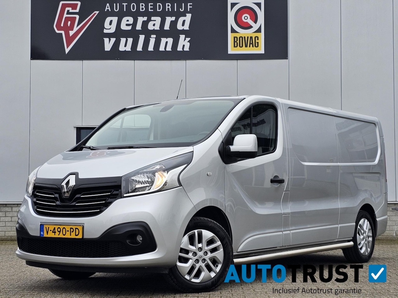 Renault Trafic - 1.6 dCi L2H1 Luxe CAMERA SIDEBARS TREKHAAK NAV - AutoWereld.nl