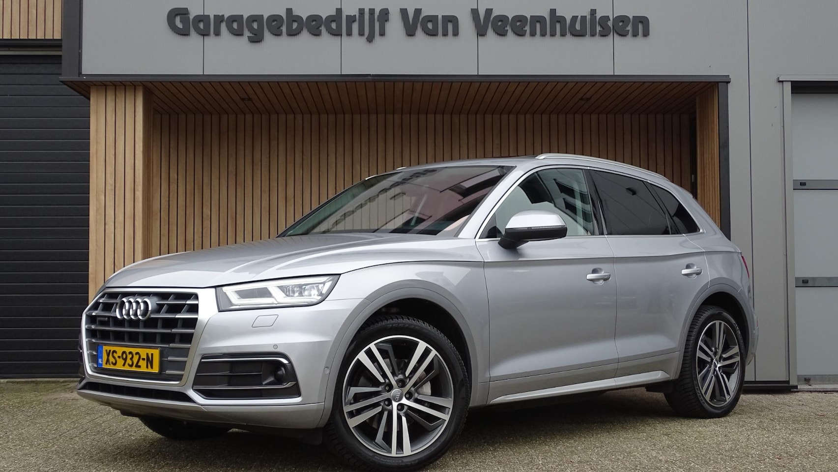 Audi Q5 - 2.0 TFSI 252pk Quattro Launch Edition Luchtvering Pano.Dak 20inch LM Head-up B&O Leder/Alc - AutoWereld.nl