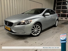 Volvo V40 - 1.6 T3 150PK Momentum