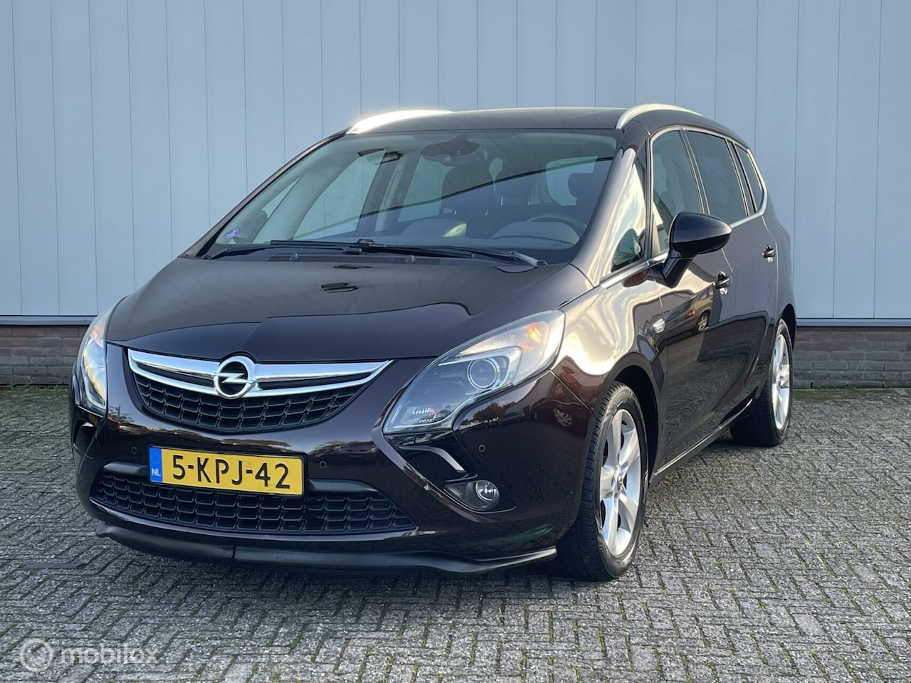 Opel Zafira Tourer - 1.4 Business+ 7p. |Org NL Auto |Climate & Cruise control |Navi | Tr-haak | PDC V+A | - AutoWereld.nl