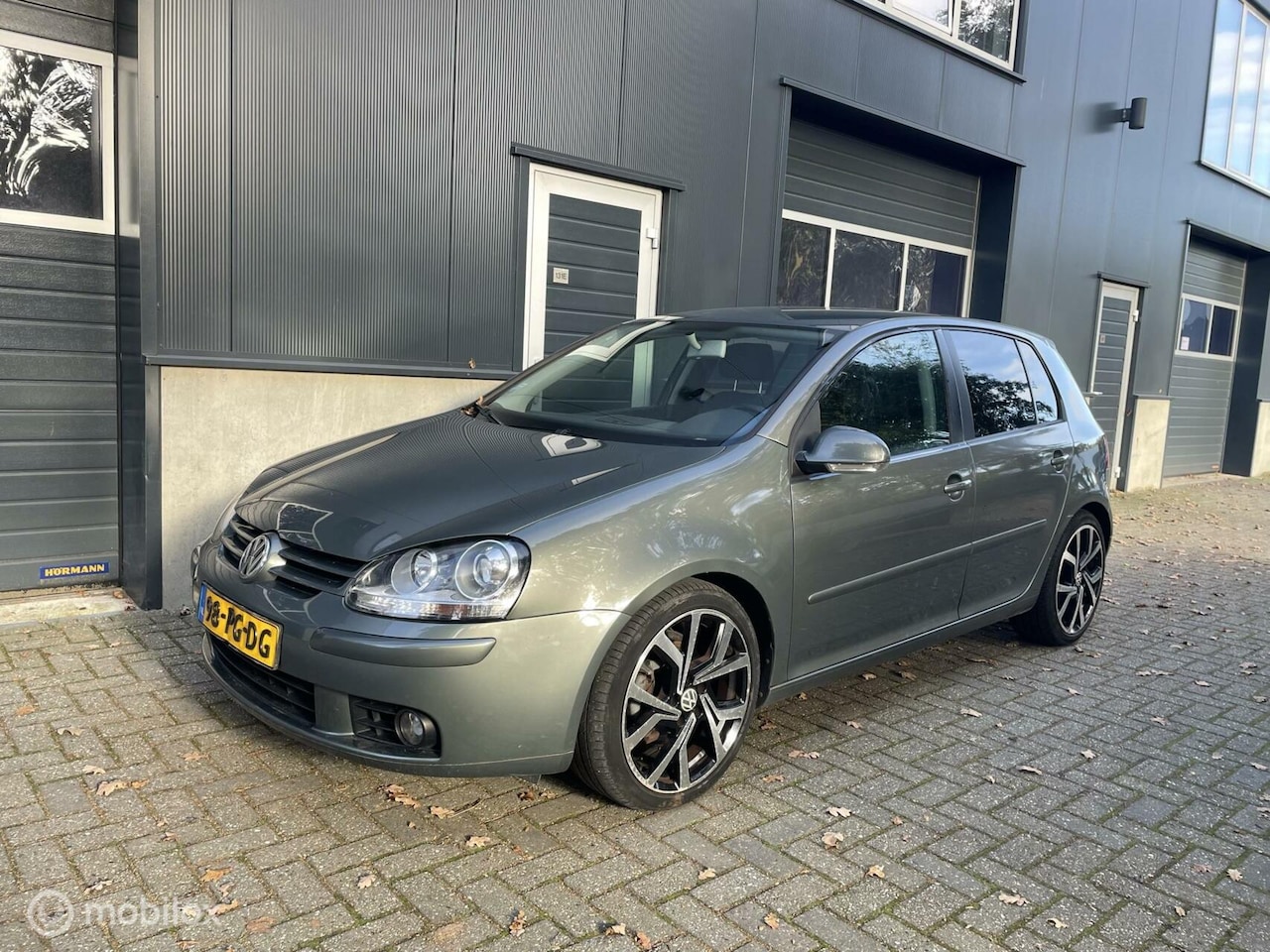 Volkswagen Golf - 2.0 FSI Sportline 2.0 FSI Sportline - AutoWereld.nl