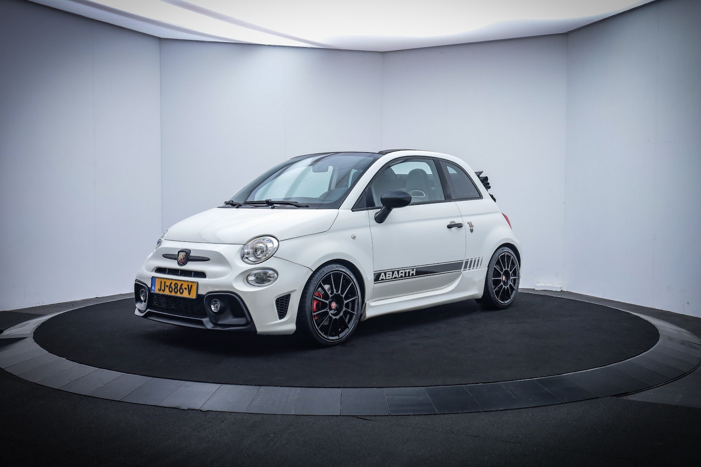 Fiat 500 C - 1.4-16V Abarth 1.4-16V 141PK Abarth - AutoWereld.nl