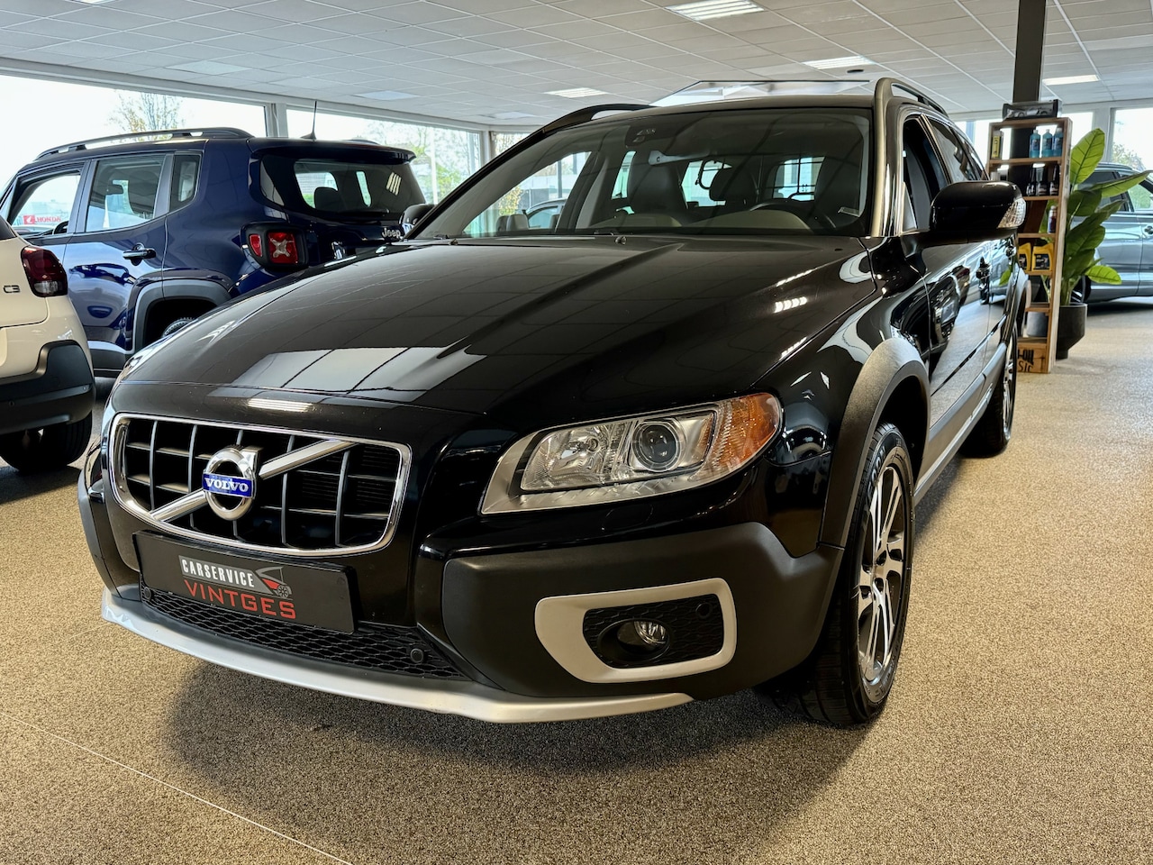 Volvo XC70 - 2.0 D4 FWD Nordic Xenon, Navi, Trekhaak, Zeer mooi - AutoWereld.nl