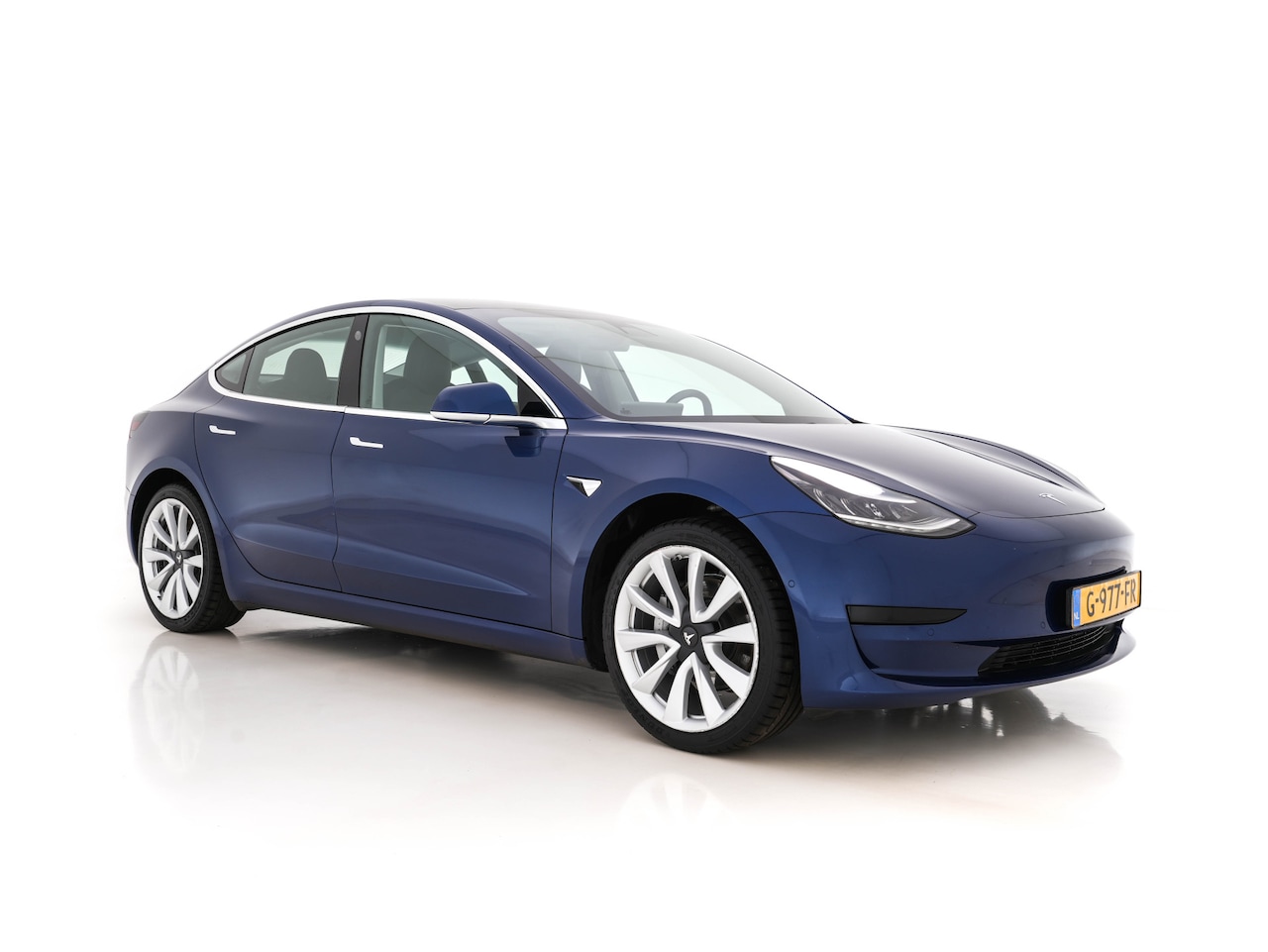 Tesla Model 3 - Standard RWD Plus 60 kWh [ 3-Fase ] *PANO | AUTO-PILOT | NAPPA-LEATHER | KEYLESS | FULL-LE - AutoWereld.nl