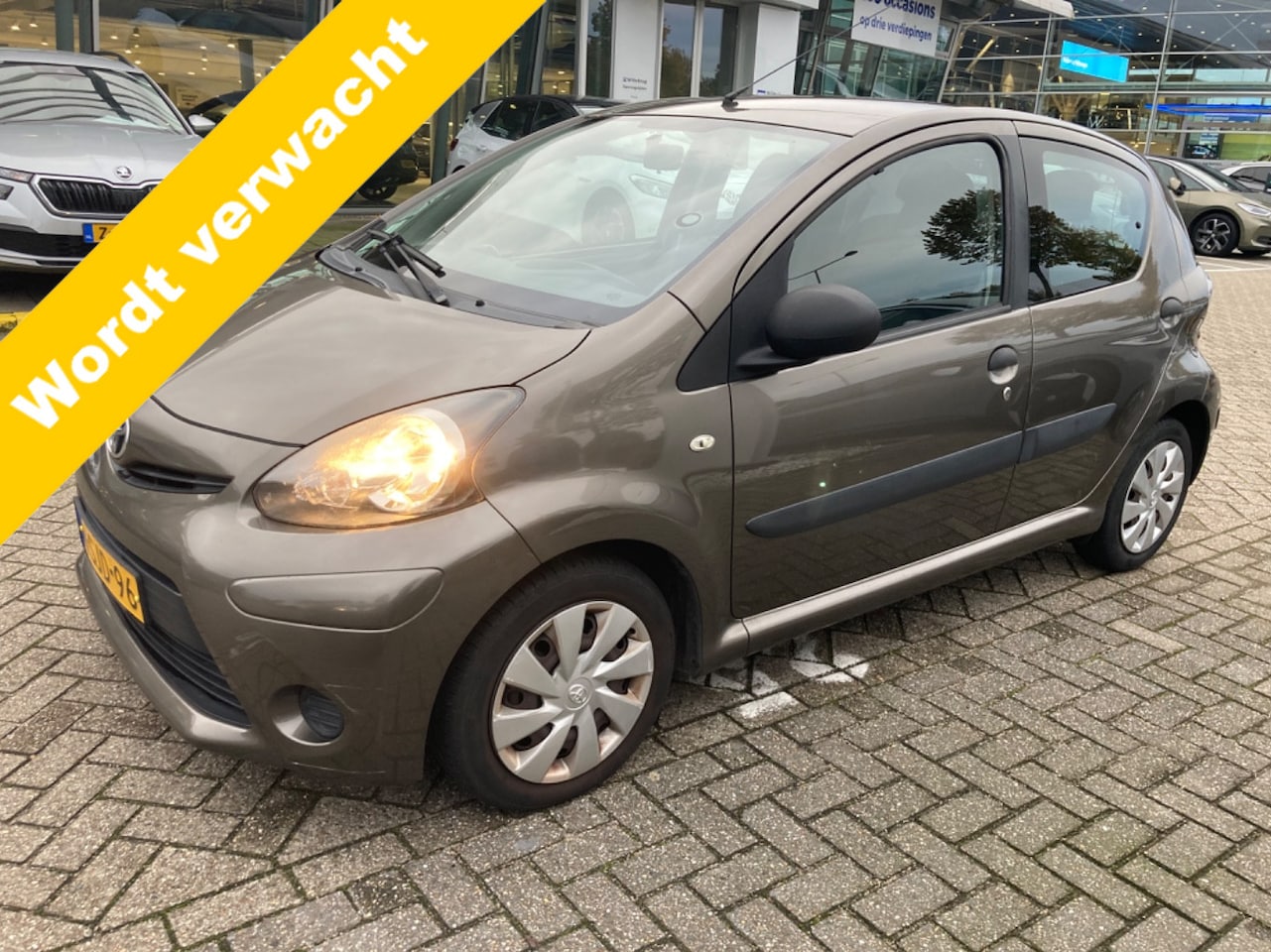 Toyota Aygo - 1.0 VVT-i Now 1.0 VVT-i Now - AutoWereld.nl