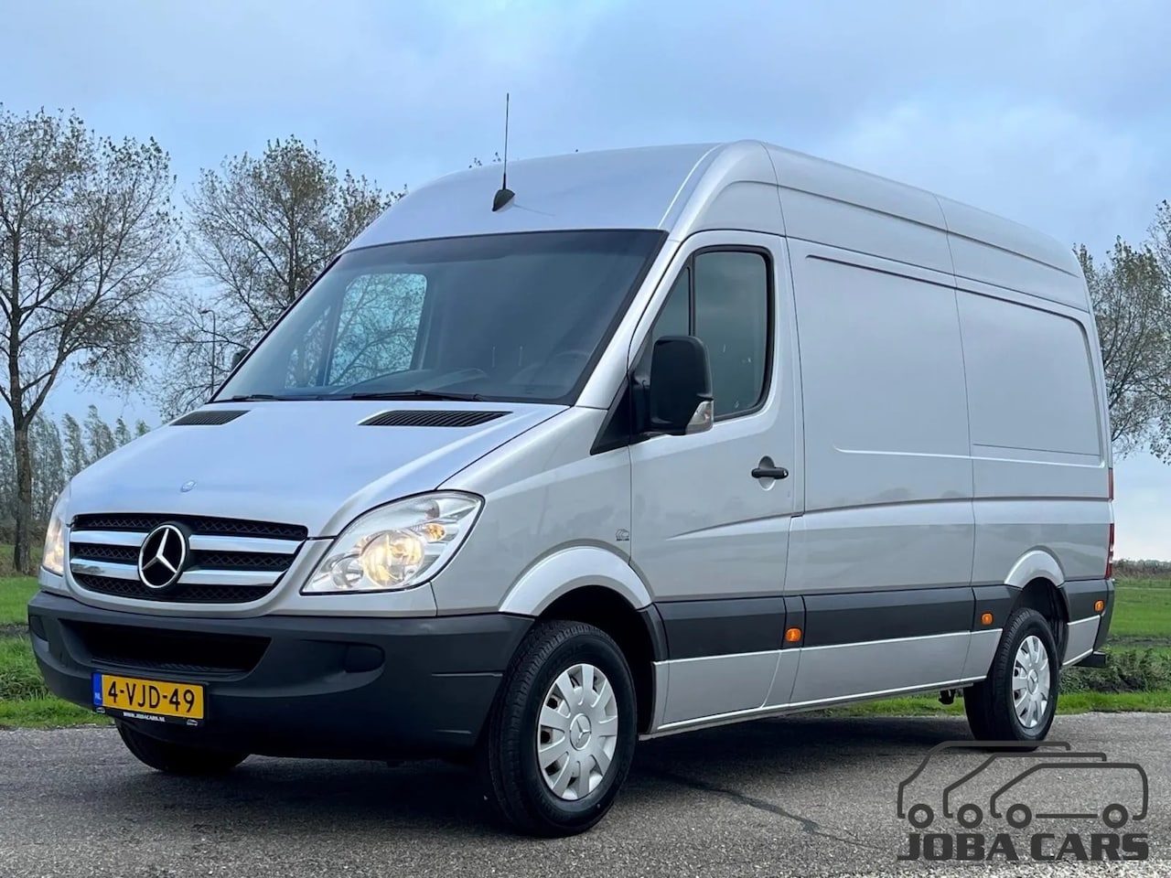 Mercedes-Benz Sprinter - 316 CDI AUT L2/H2 Bestel 2010 169.129 Km - AutoWereld.nl