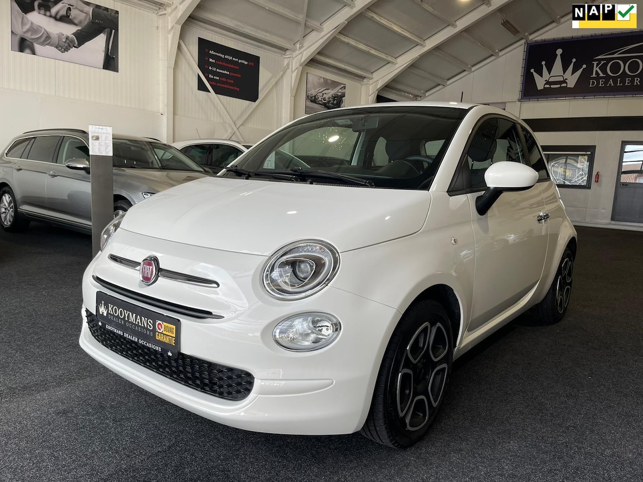 Fiat 500 - 1.0 Hybrid Cruise Control Airco City Lichtmetaalvelgen Ledverlichting - AutoWereld.nl