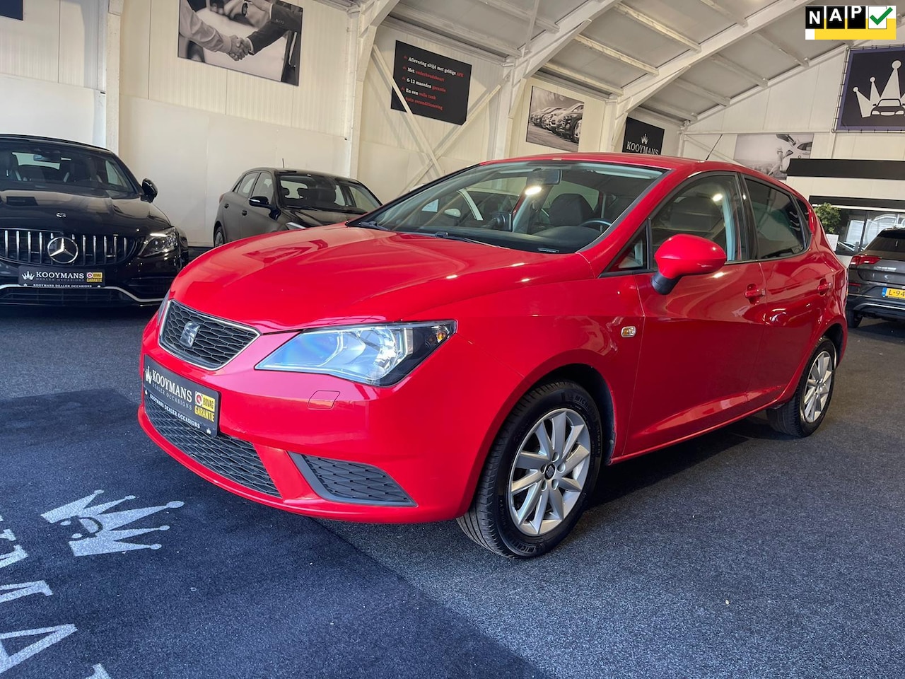 Seat Ibiza - 1.2 TSI Automaat Climate-Control Navigatie LichtmetaalvelgenParkeersensoren - AutoWereld.nl