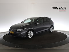 Volkswagen Golf - 1.5 TSI Life Business | 130PK | Elektrische stoelen | Clima | Navi |