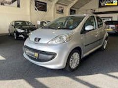 Peugeot 107 - 1.0-12V XR Airco Electrische-Ramen Radio-cd