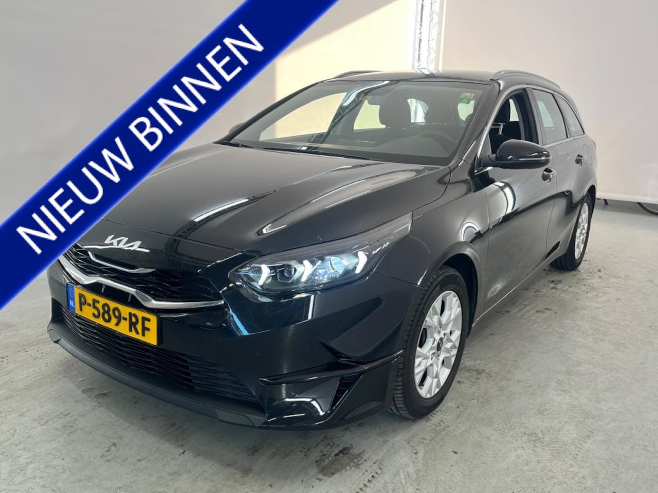 Kia Cee'd Sportswagon - Ceed 1.5 T-GDi DynamicLine NL AUTO | 10x in voorraad  | TREKHAAK | CARPLAY | - AutoWereld.nl