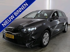 Kia Cee'd Sportswagon - Ceed 1.5 T-GDi DynamicLine NL AUTO |10x in voorraad CAMERA | TREKHAAK | CARPLAY |