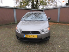 Mitsubishi Colt - 1.1 Edition One airco 5 drs