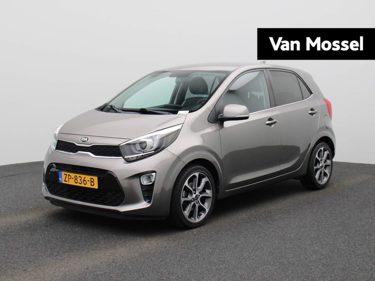 Kia Picanto - 1.0 CVVT Design Edition | Climate control | Navigatie | Leder | LMV | Camera | lage km sta - AutoWereld.nl