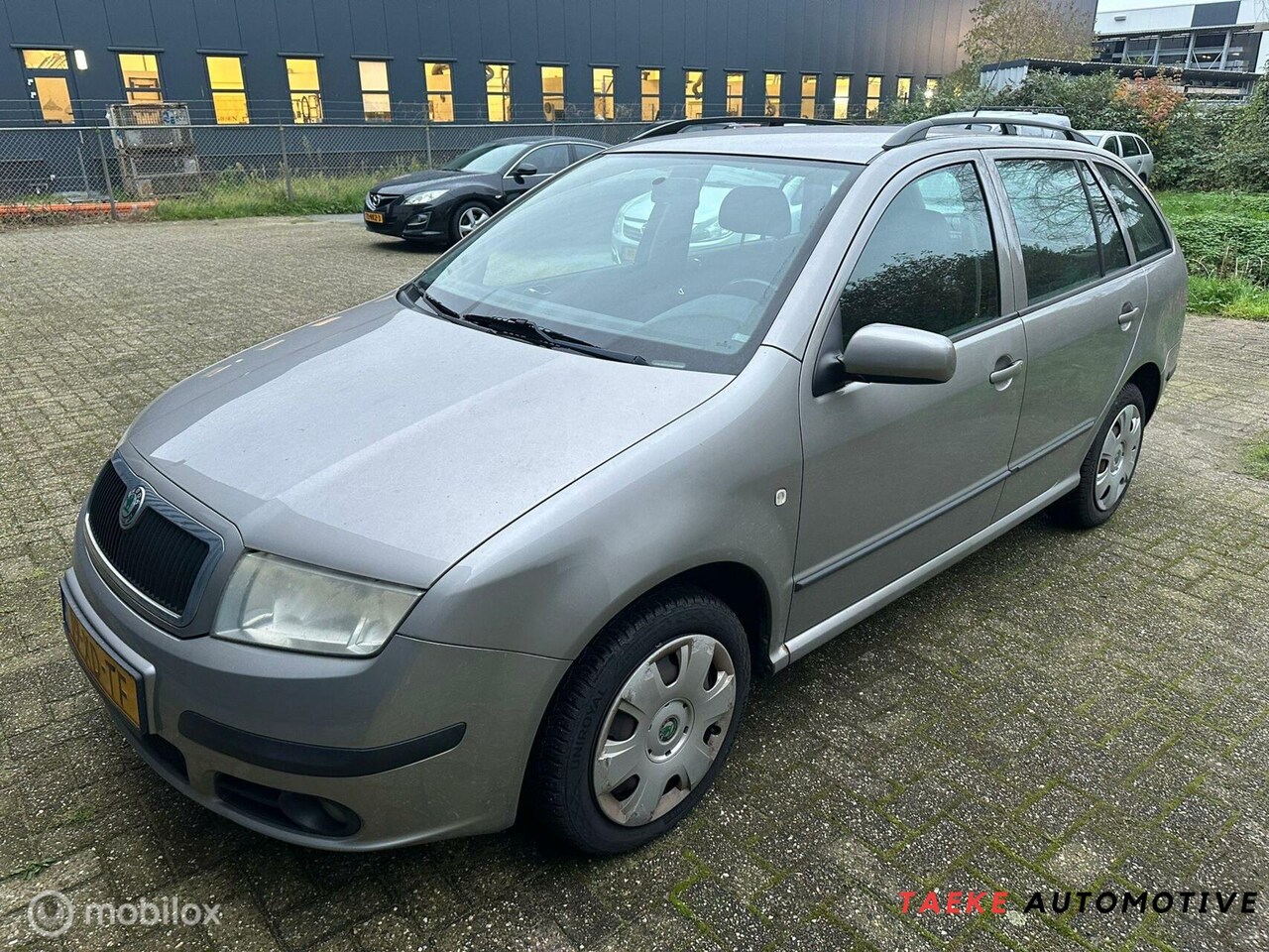 Skoda Fabia Combi - 1.4-16V Spirit+ Airco/Cruise/EXPORT - AutoWereld.nl