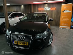 Audi A3 - 1.6 Ambiente/Navigatie/ Cruise / Airco / Rijdt TOP