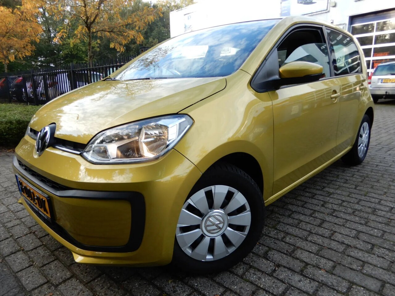 Volkswagen Up! - 1.0 BMT move up! 1.0 BMT move up! - AutoWereld.nl